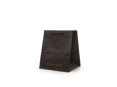 Shopper bag personalizzata 26x25x32 H - Carta Kraft Bianco 170 gr. - Stampa 1 colore serigrafia oro &nbsp;- maniglia in corda cotone cm 50 ( riferimento subito pronte + serigrafia)